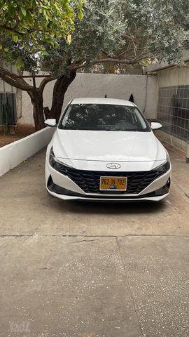 יונדאי אלנטרה