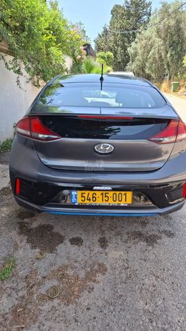 יונדאי איוניק