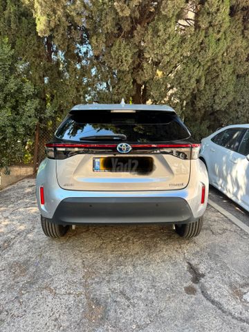 מודעת רכב טויוטה יאריס קרוס