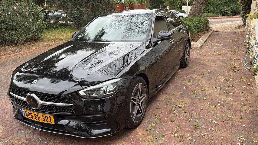 מודעת רכב מרצדס-בנץ C-class