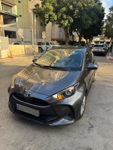 מודעת רכב טויוטה יאריס