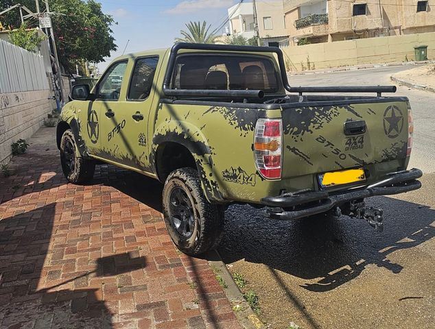 מאזדה BT-50