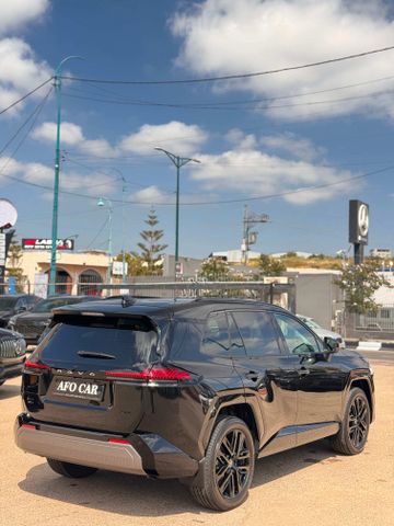 טויוטה RAV4