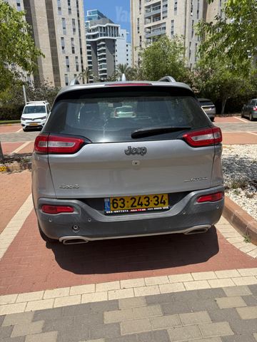 ג'יפ צ'ירוקי