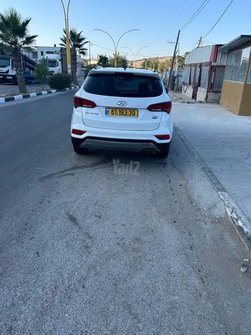 מודעת רכב יונדאי סנטה פה
