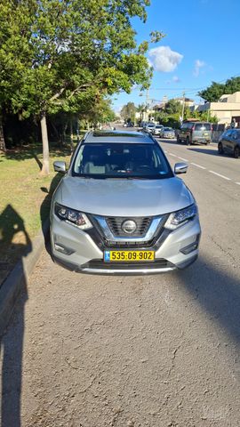 ניסאן אקס טרייל