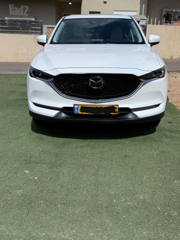 מודעת רכב מאזדה CX-5