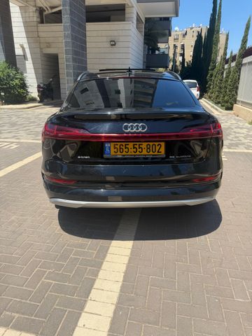 אאודי E-tron
