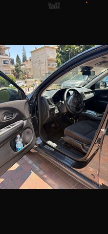 מודעת רכב הונדה HR-V