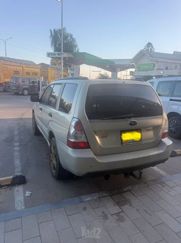 מודעת רכב סובארו פורסטר