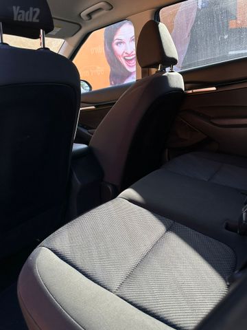 קיה סלטוס