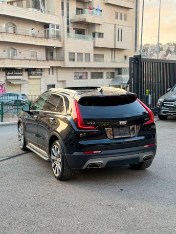 קאדילק XT4