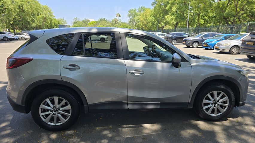 מודעת רכב מאזדה CX-5
