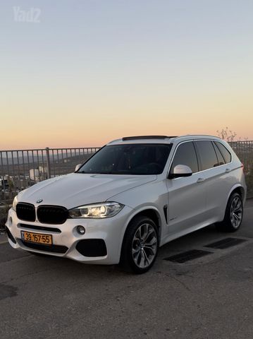ב מ וו X5