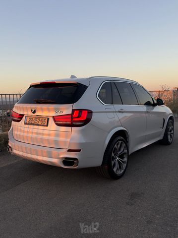 ב מ וו X5
