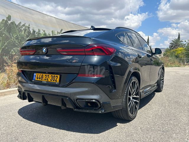 ב מ וו X6