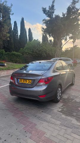 יונדאי אקסנט i25