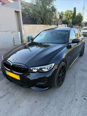 מודעת רכב ב מ וו סדרה 3 2