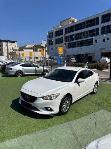 מודעת רכב מאזדה 6