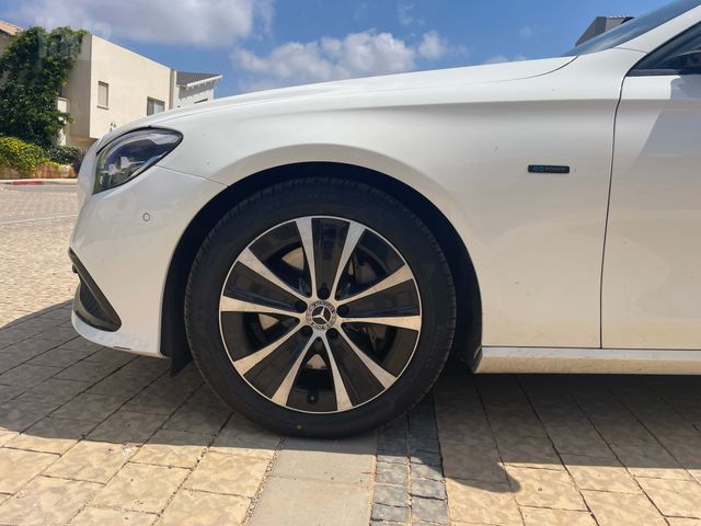 מרצדס-בנץ E-class