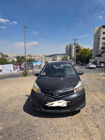 מודעת רכב טויוטה יאריס