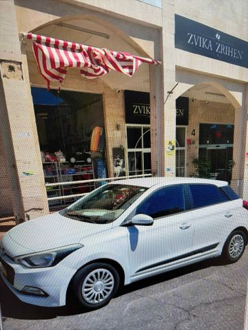 יונדאי i20