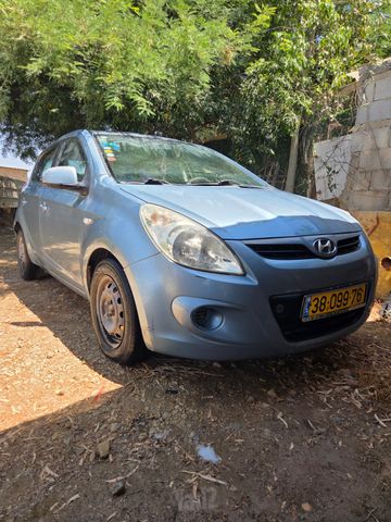 מודעת רכב יונדאי i20