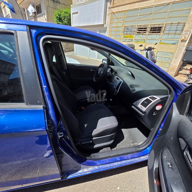 יונדאי i20