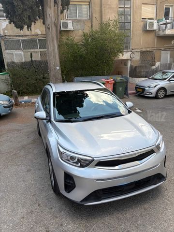 מודעת רכב קיה סטוניק