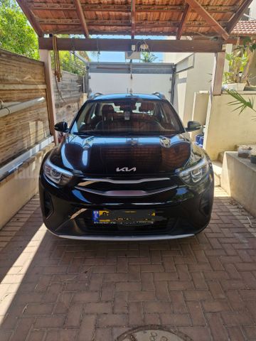 קיה סטוניק