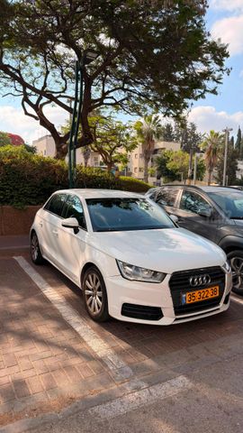 מודעת רכב אאודי A1
