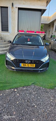 יונדאי i20