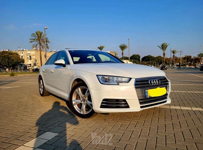 מודעת רכב אאודי A4