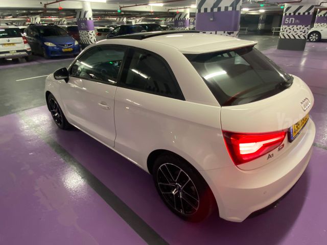 אאודי A1