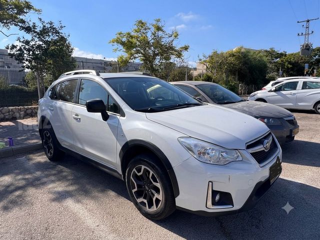 מודעת רכב סובארו XV