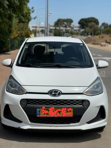 יונדאי i10