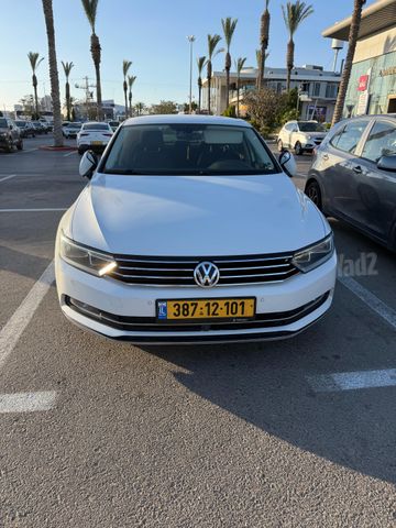 פולקסווגן פאסאט