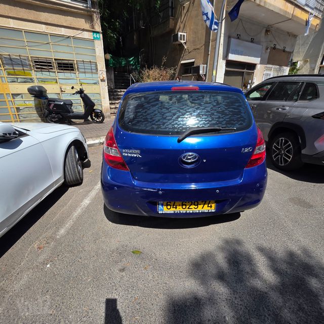 יונדאי i20