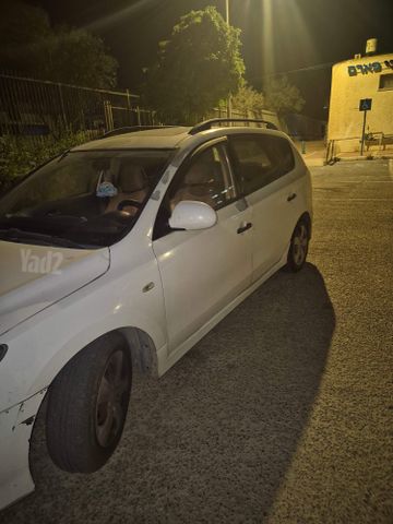 מודעת רכב יונדאי i30