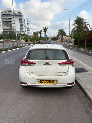 מודעת רכב טויוטה אוריס