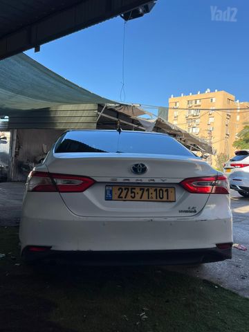טויוטה קאמרי