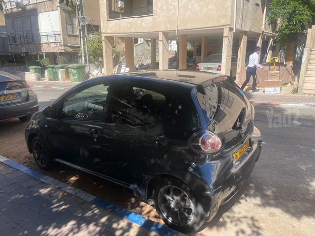 מודעת רכב טויוטה אייגו
