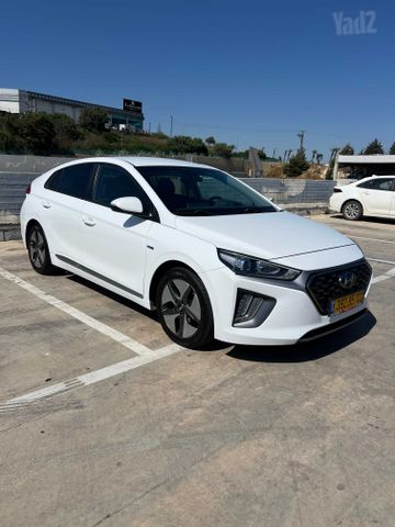 יונדאי איוניק