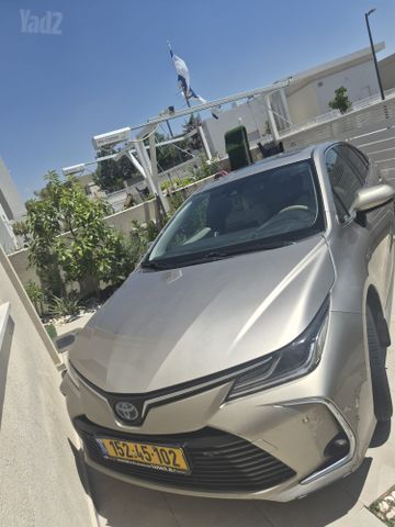 מודעת רכב טויוטה קורולה