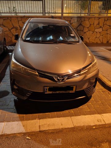 מודעת רכב טויוטה קורולה
