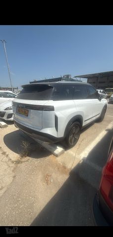 מודעת רכב ג'אקו J7