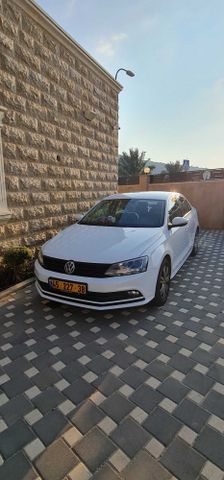 מודעת רכב פולקסווגן ג'טה 