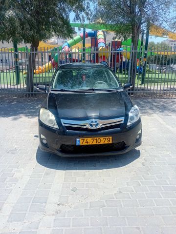 טויוטה אוריס