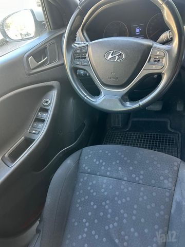 מודעת רכב יונדאי i20