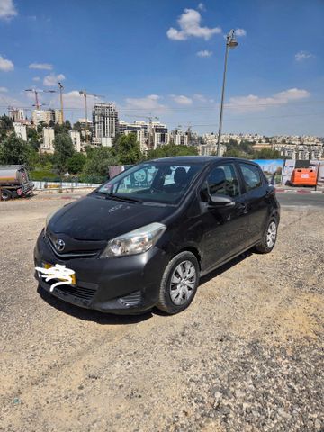 מודעת רכב טויוטה יאריס